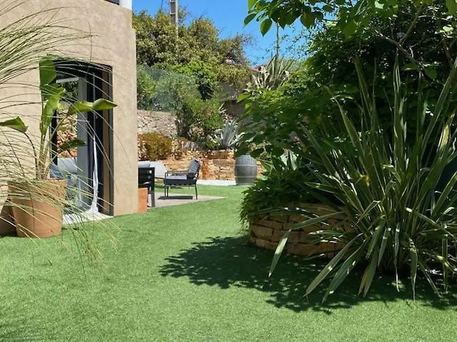 Le Jardin De Flo A
