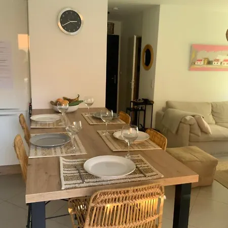 Le Jardin De Flo A Apartment *